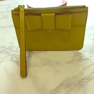 BRAND NEW💋Kate Spade Wristlet - Lime Green